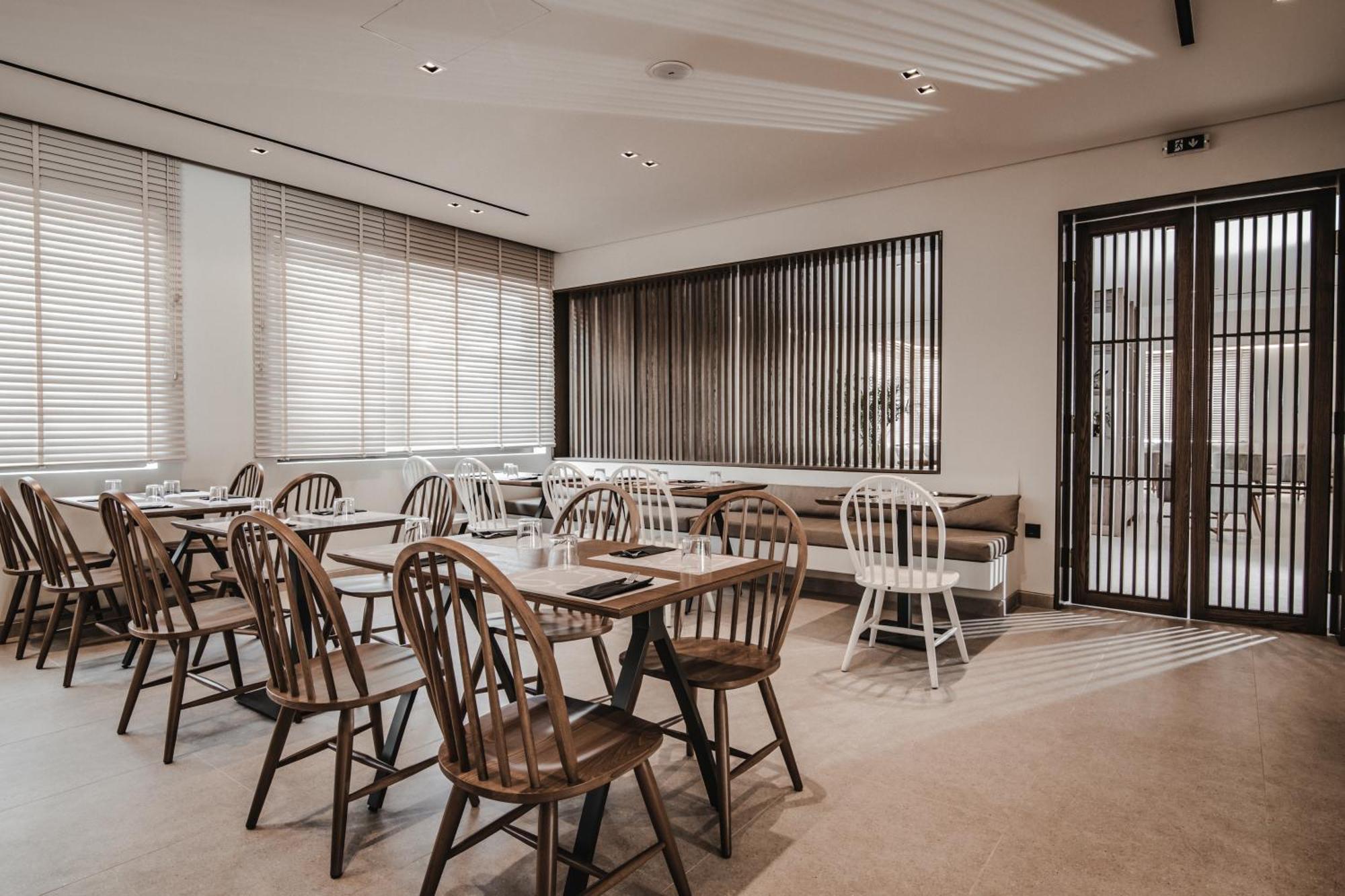 Hotel Planos Deluxe Zewnętrze zdjęcie