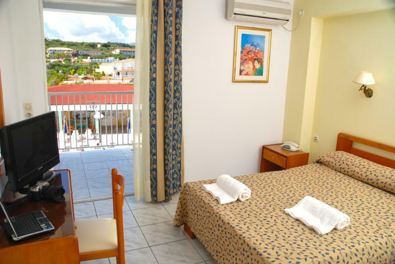 Hotel Planos Deluxe Zewnętrze zdjęcie